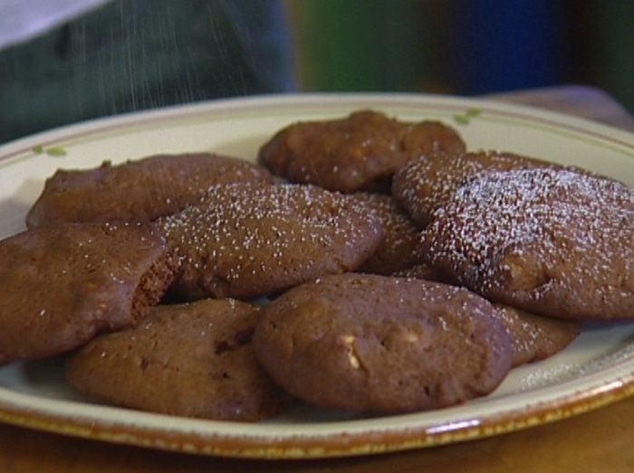 Шоколадное печенье с фундуком