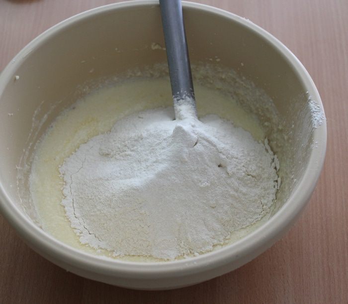 Йогуртовый кекс с клубникой