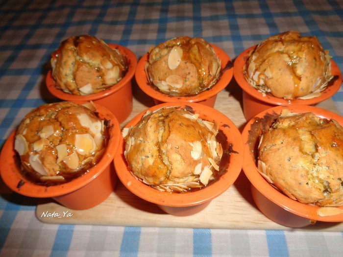 Маковые кексы в ромовом сиропе