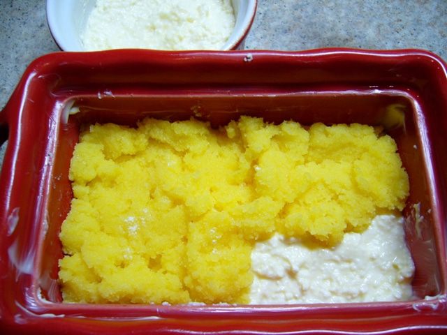 Манная запеканка на апельсиновом соке с творогом