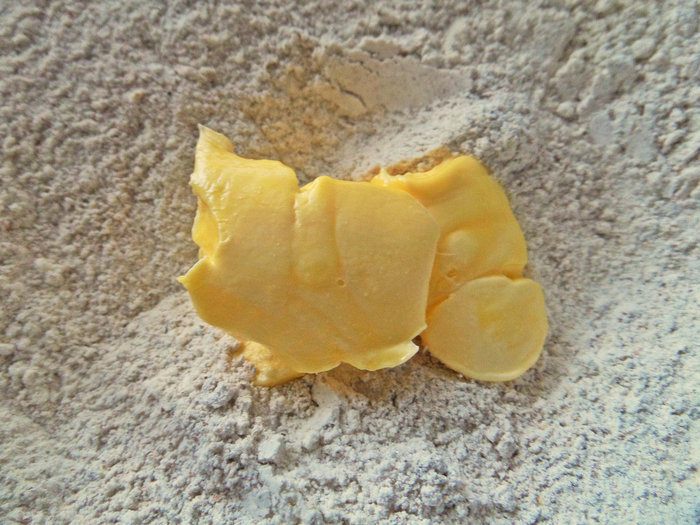 Булочки яблочные из полезной муки