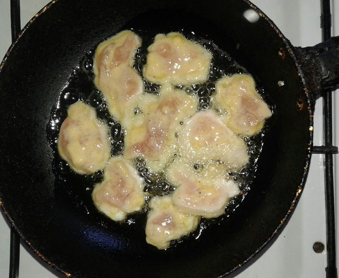 Пюре с куриными нагетсами