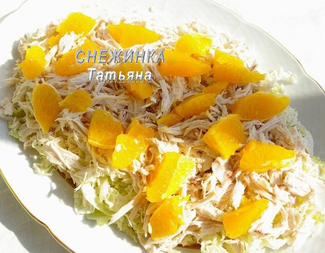 Салат с курицей, апельсином и карамелизированными орехами