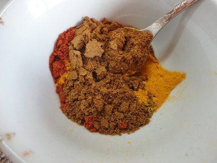 Курица в соусе тикка масала