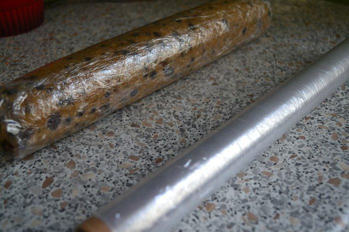 Овсяное печенье с изюмом и кусочками шоколада