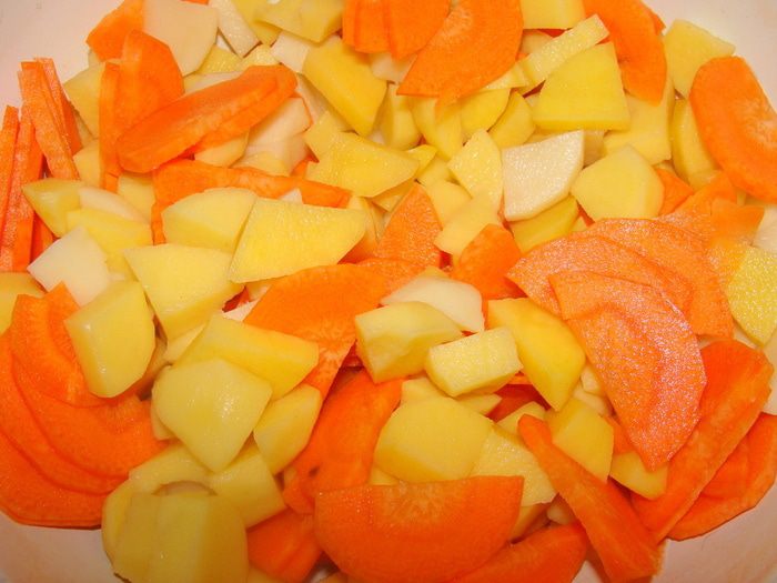 Сырный суп с говяжьими ребрами