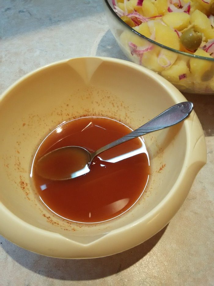 Салат из картофеля с оливками