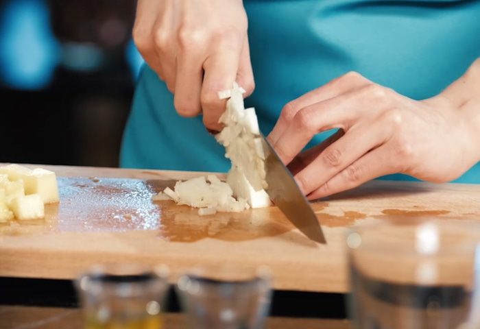 Тайский рис с ананасами и креветками