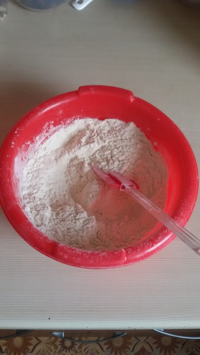 Лимонные бискотти с изюмом и фундуком
