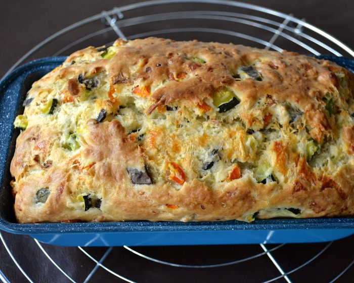 Закусочный кекс с овощами
