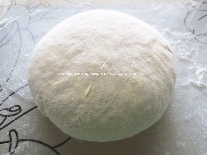 Пирог с начинкой (картошка, тунец, яйца, сыр, зелень)