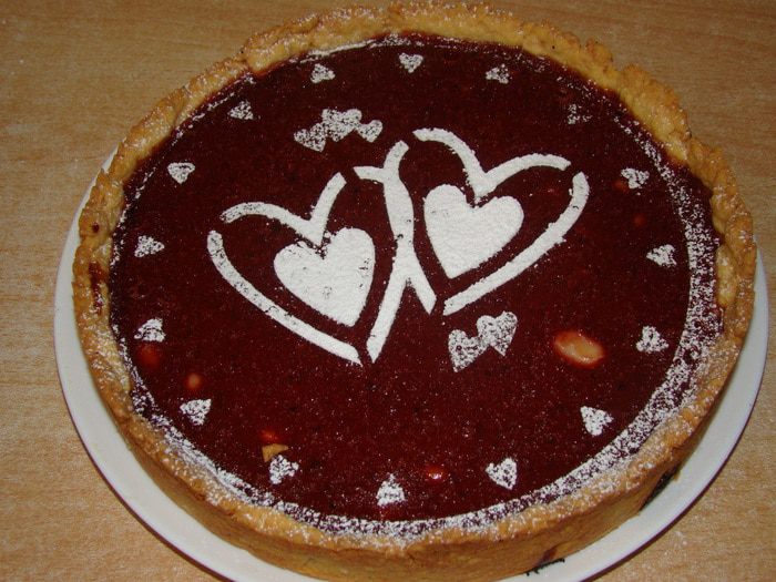 Пирог с барбарисом и калиной