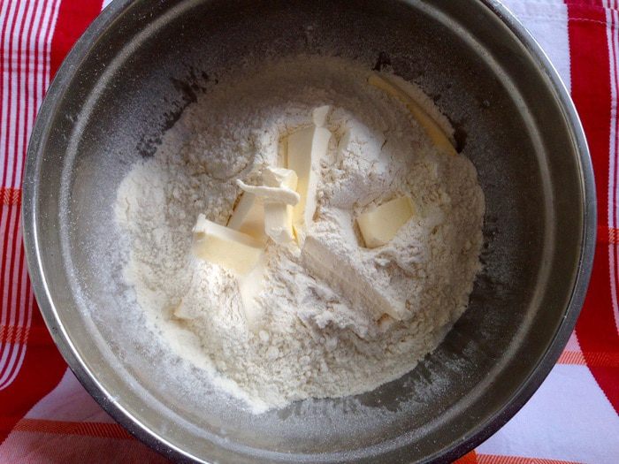Шотландские булочки на сыворотке
