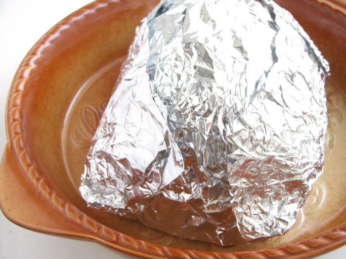 Ароматная свинина, запеченная с грушами