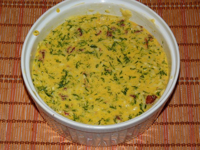 Двухслойный икорный пирог с рисом