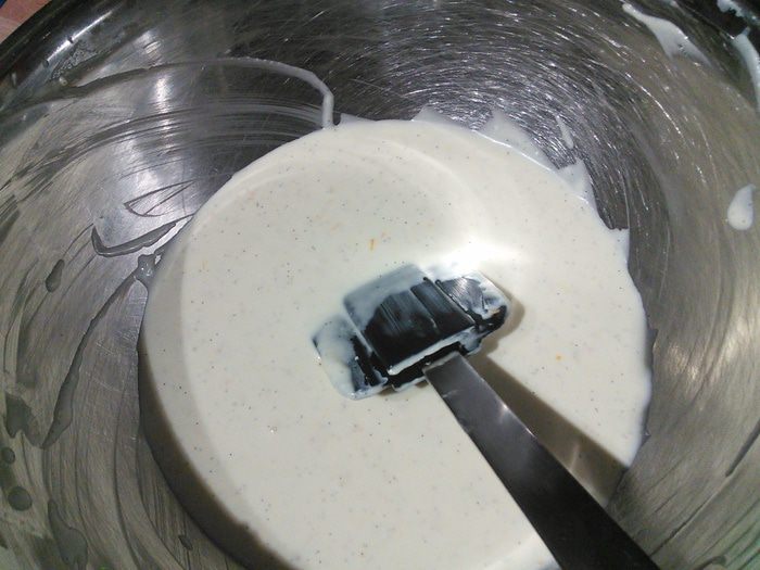 Мини-чизкейк  из козьего сыра с малиной