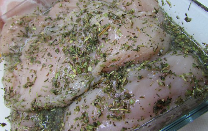 Террин из курицы с фисташками и печенью