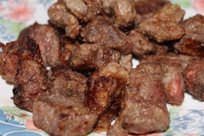 Говядина, тушенная с хлебом