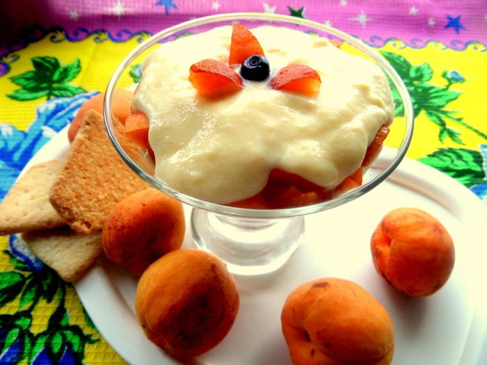 Десерт с заварным кремом (без масла)