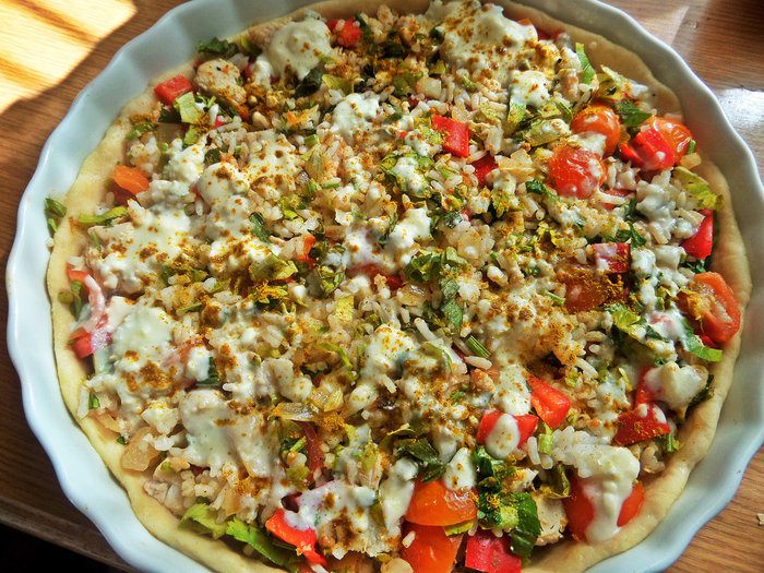 Закрытый пирог с рисом и курицей
