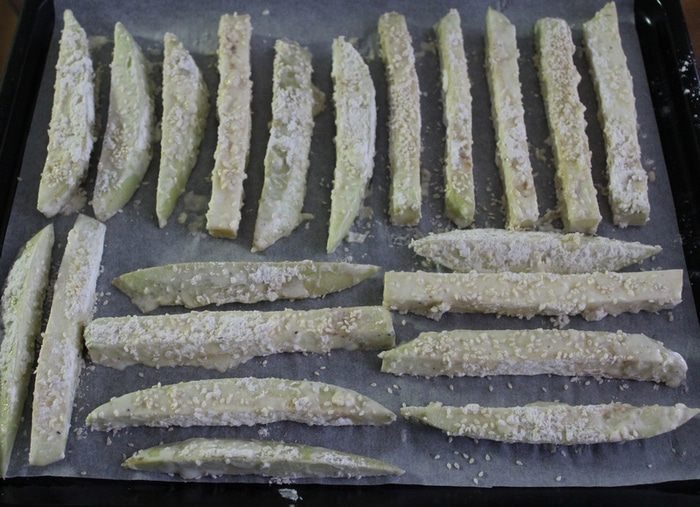 Закуска из баклажанов с нежным соусом