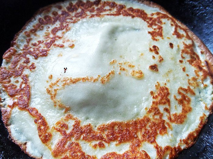 Блины с хурмой и шоколадом