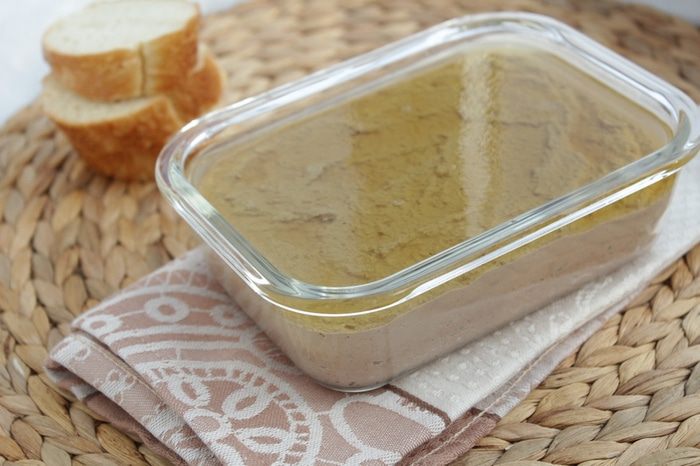 Паштет из свиной печени с яблочным желе