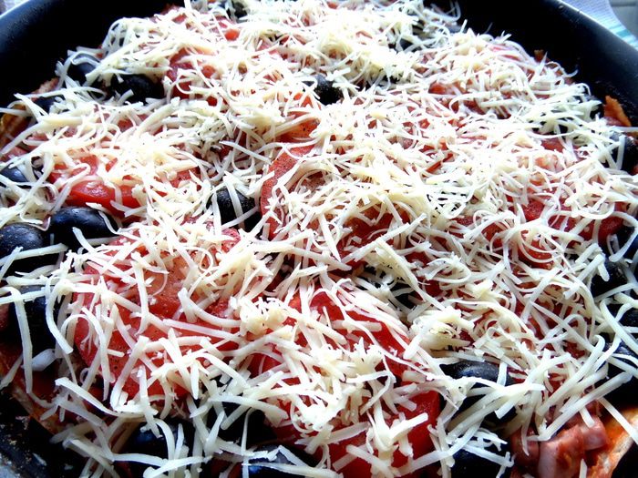 Пицца, приготовленная без духовки