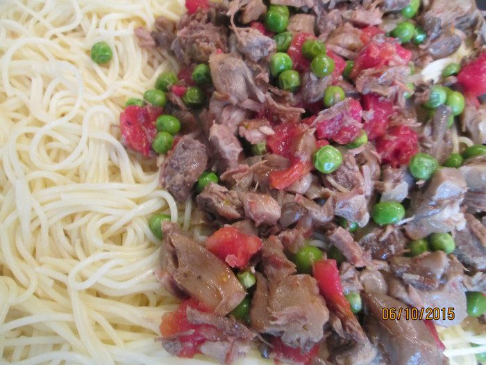 Мясная запеканка с овощами и спагетти