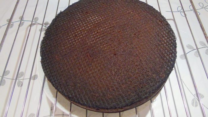 Простой шоколадный торт