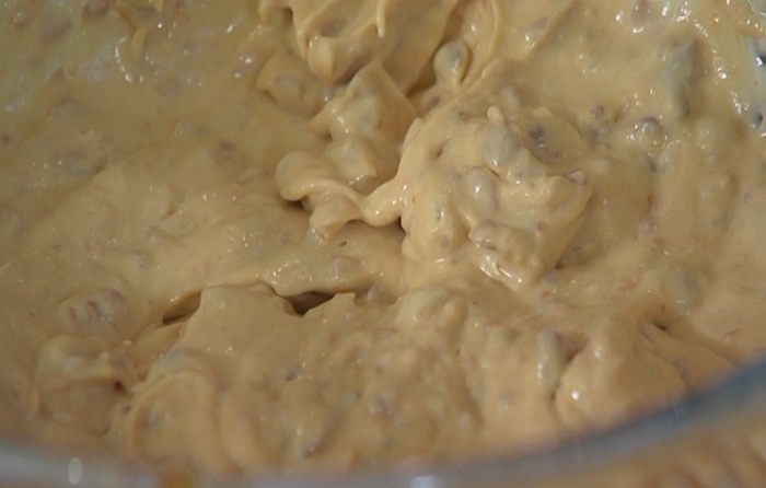 Сметанное мороженое с курагой