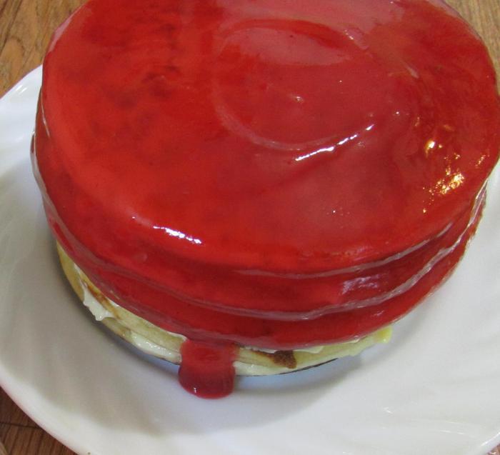 Панкейки с пшенными хлопьями и ягодным соусом