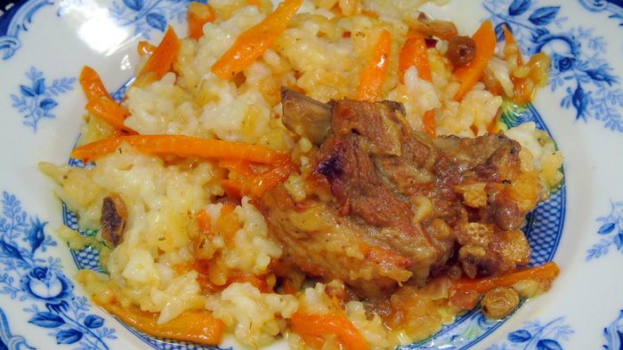 Плов в горшке