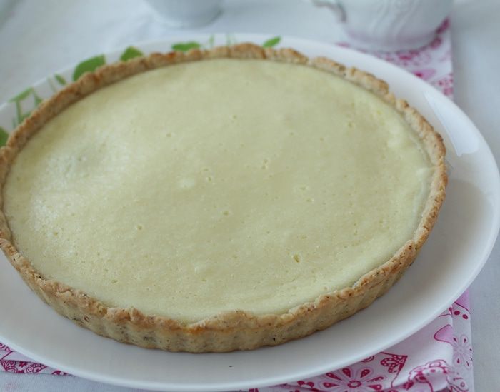 Тарт с рикоттой и клубникой