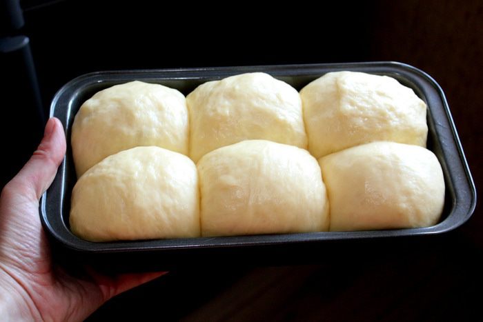 Сладкий хлеб с изюмом