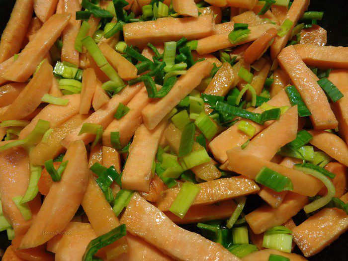 Кус-кус с бататом и гранатом