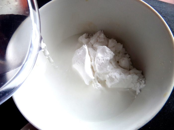 Сладкий суп с рисом, фруктами и ягодами