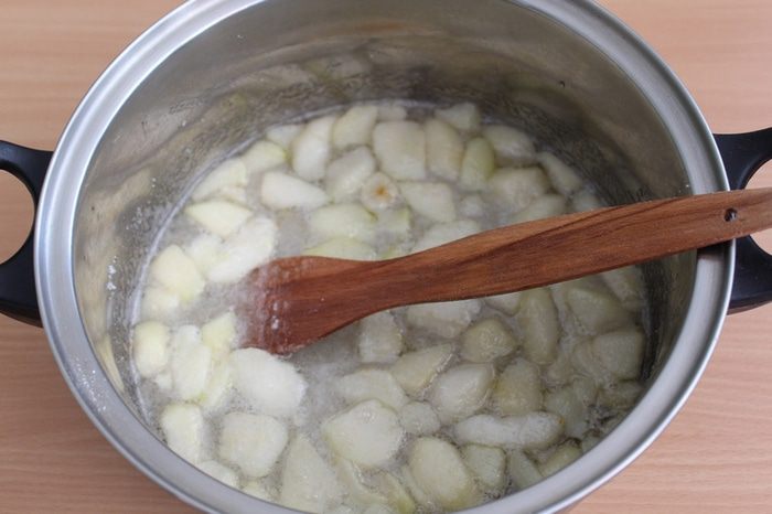 Брусничное варенье с грушей