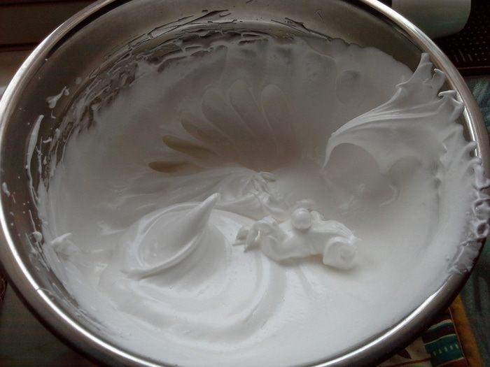 Торт &amp;quot;Особенный&amp;quot;, грецкие орехи под безе