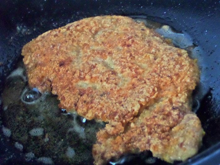 Отбивные в хрустящей корочке с рисом