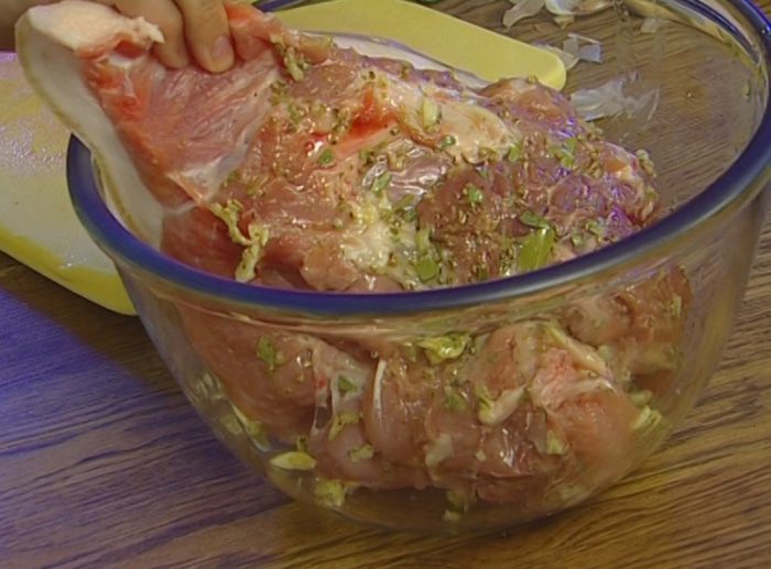 Свинина, запеченная с картофелем