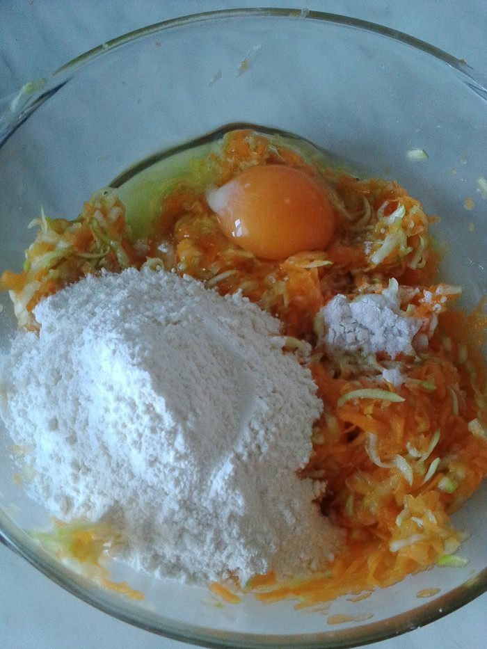 Пицца из тыквы с курицей