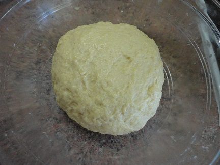 Дрожжевой пирог со смородиной