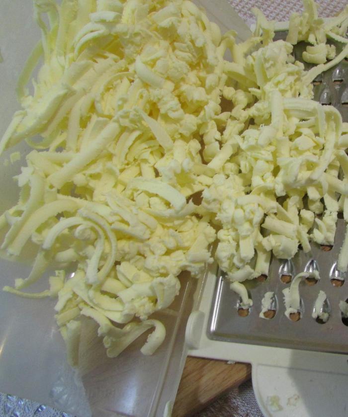 Печенье «Сердечки» с красной смородиной