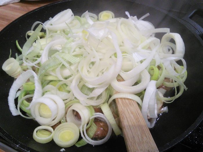 Гречневая каша с шампиньонами в мясном хлебце 