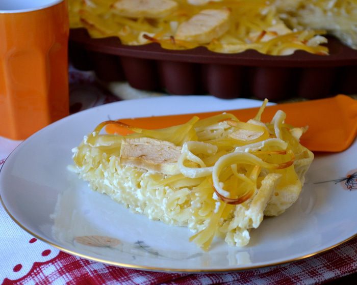 Яблочный макаронник 