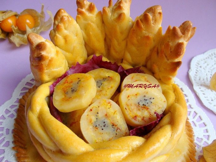 Сырные монетки в хлебном колечке