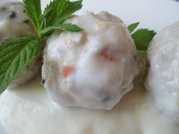 Тефтели индюшачьи с овощами и мятой