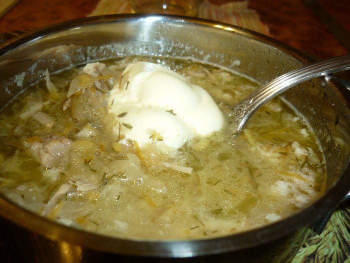 Бабушкины щи из квашеной капусты с горохом