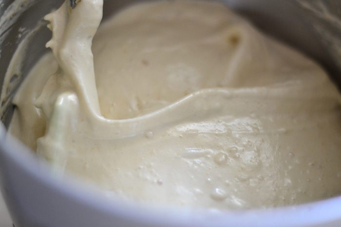 Медовый торт с малиновым мармеладом